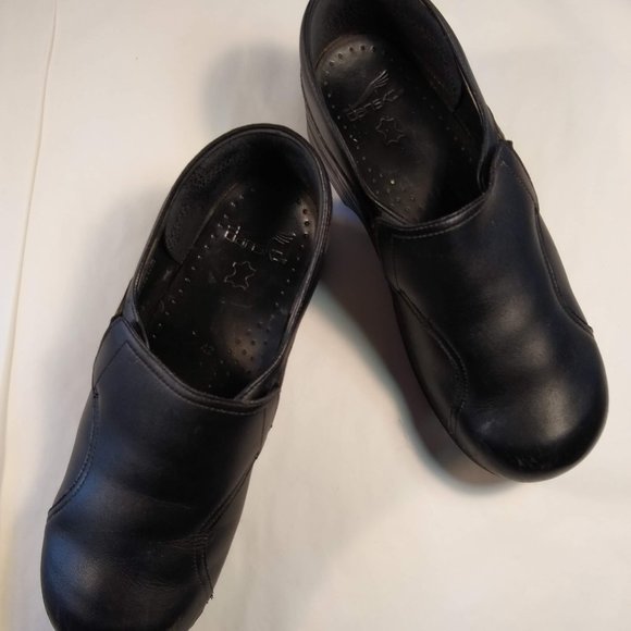 Dansko Phoebe Black Leather Professional Backed Clogs, Size 42, elastic sides - Picture 8 of 10